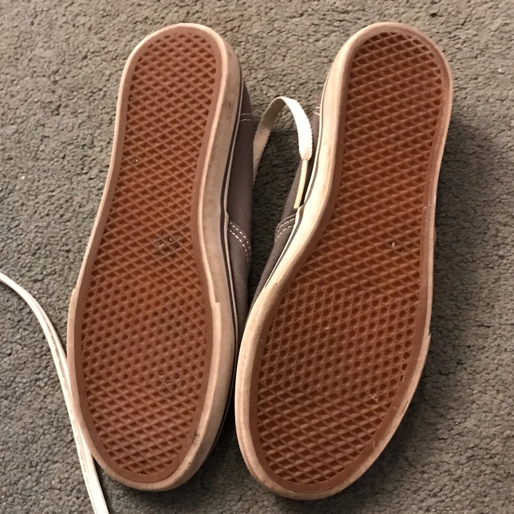 Vans - Picture 3 of 3